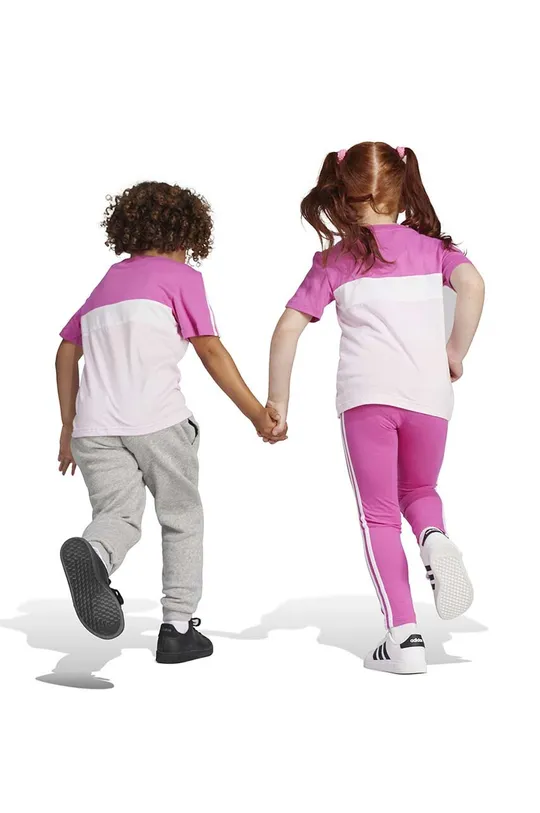 Παιδικό βαμβακερό μπλουζάκι adidas Για κορίτσια