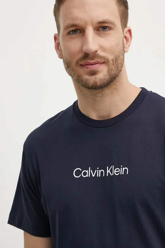 tmavomodrá Bavlnené tričko Calvin Klein Pánsky
