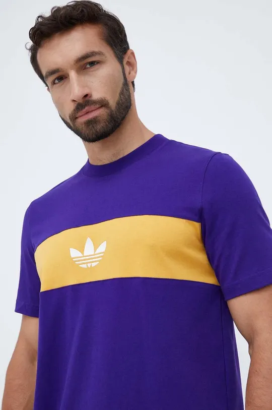 fialová Bavlnené tričko adidas Originals Pánsky