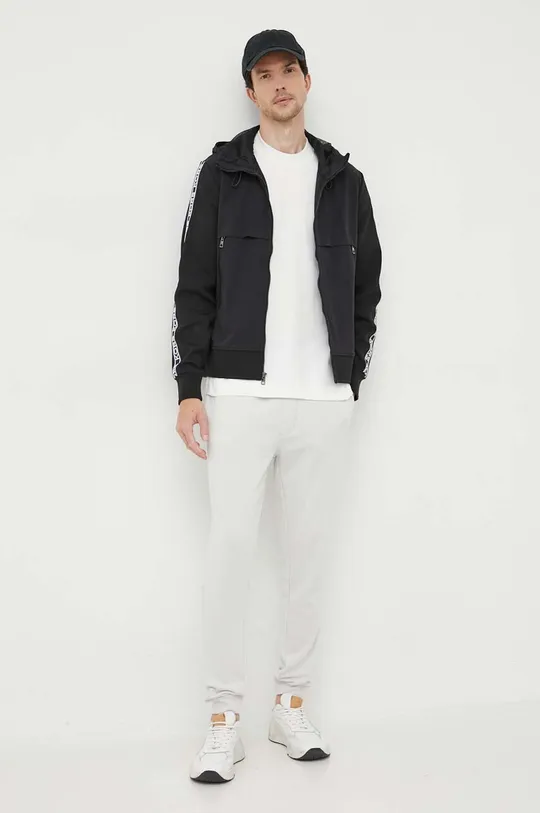 Βαμβακερό μπλουζάκι Lacoste λευκό
