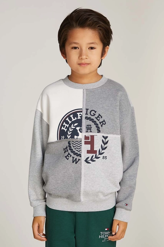 Tommy Hilfiger felpa per bambini senza grigio KB0KB09380.9BYH.