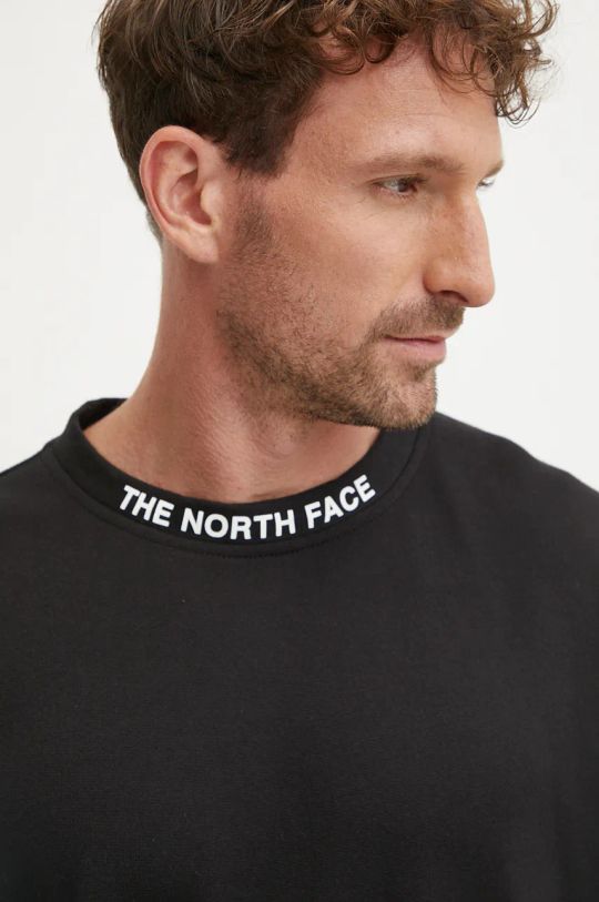 Βαμβακερή μπλούζα The North Face Zumu Crew NF0A89FHJK31 μαύρο