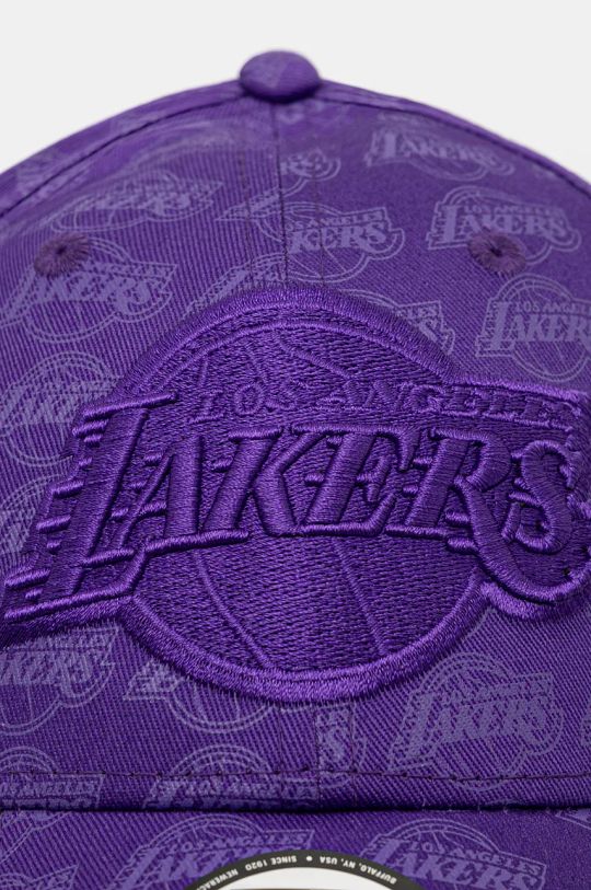 New Era berretto da baseball in cotone TEAM MONOGRAM 9FORTY® LOS ANGELES LAKERS 60565350 violetto AW24