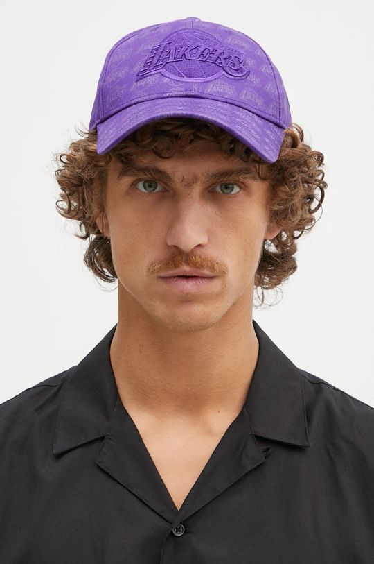 New Era berretto da baseball in cotone TEAM MONOGRAM 9FORTY® LOS ANGELES LAKERS 60565350 violetto