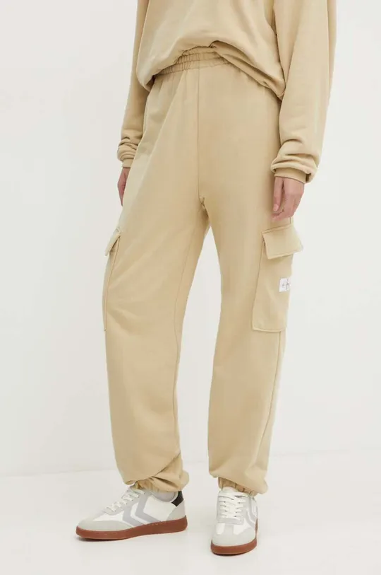 μπεζ Βαμβακερό παντελόνι Calvin Klein Jeans Γυναικεία