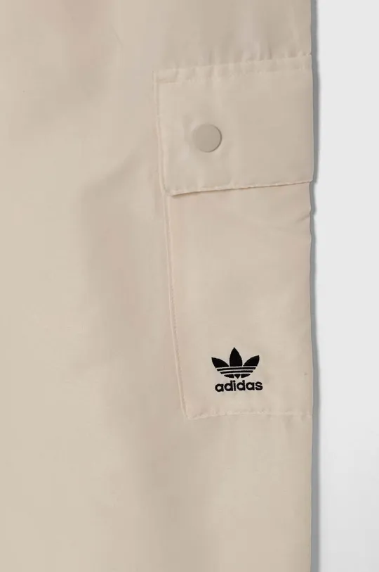 adidas Originals spodnie Essentials Woven Cargo 100 % Poliester z recyklingu