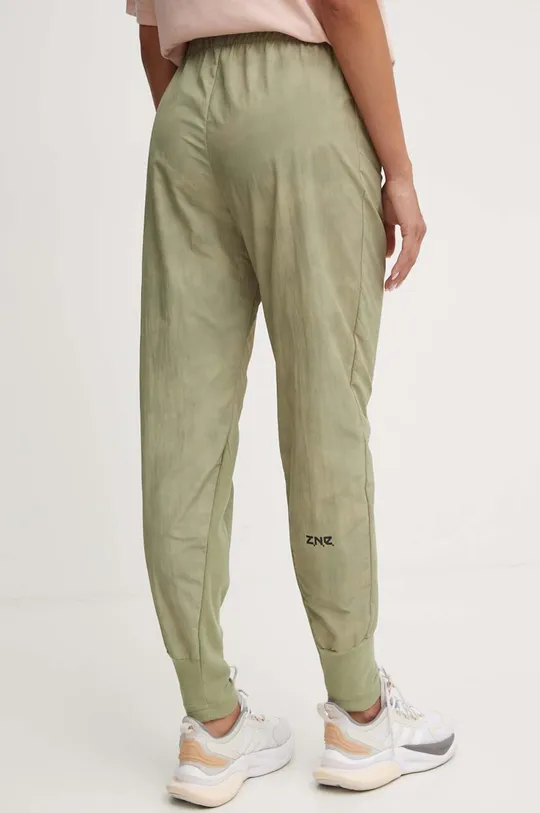 Одежда Спортивные штаны adidas ZNE IW7734 зелёный