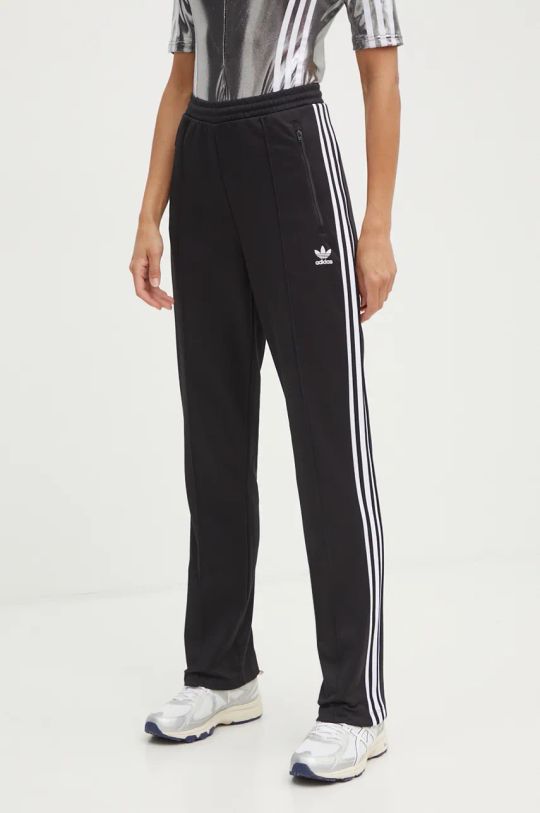 Спортивні штани adidas Originals Adicolor трикотаж чорний IW3171