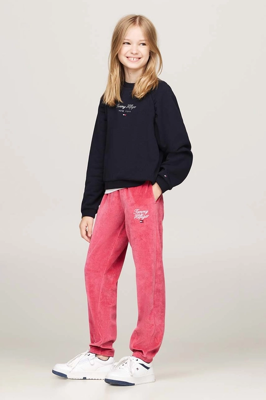 Detské tepláky Tommy Hilfiger TH SCRIPT VELOUR PANT pletenina ružová KG0KG08221.9BYH.128.176