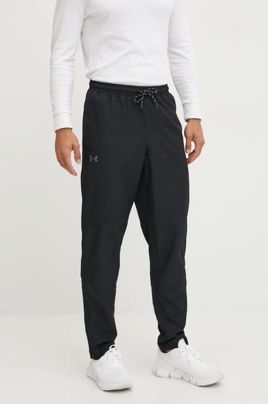 Under Armour pantaloni de antrenament Icon Legacy Windbreaker panza negru 1382876