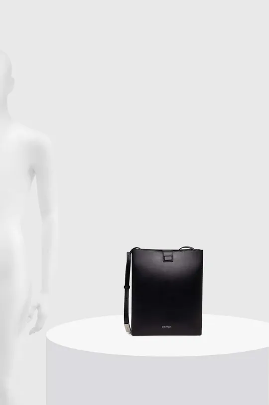 Δερμάτινη τσάντα Calvin Klein