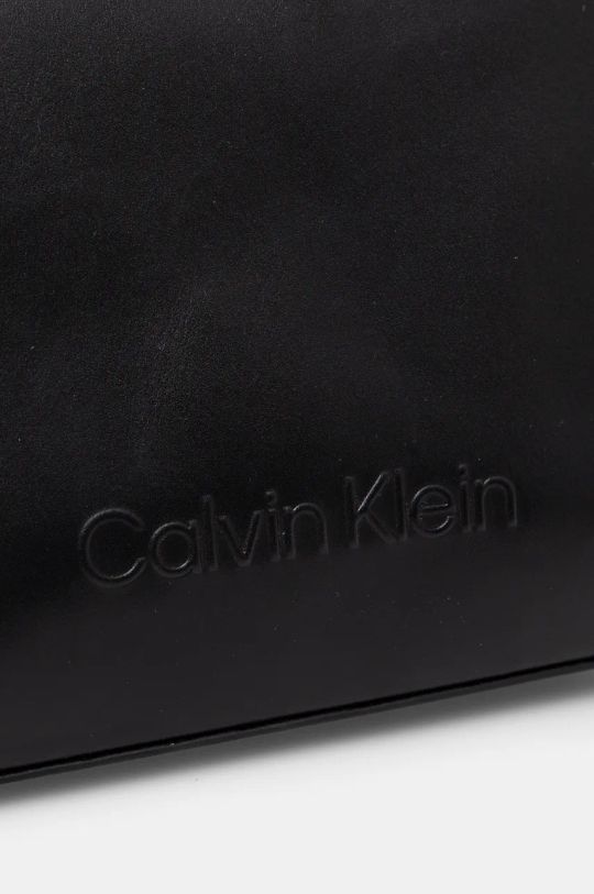 Torbica Calvin Klein črna K60K612551