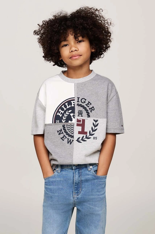 Tommy Hilfiger t-shirt bawełniany dziecięcy nadruk szary KB0KB09282.9BYH.128.176