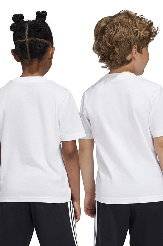 adidas t-shirt in cotone per bambini POS TABLE LK IW2479 bianco