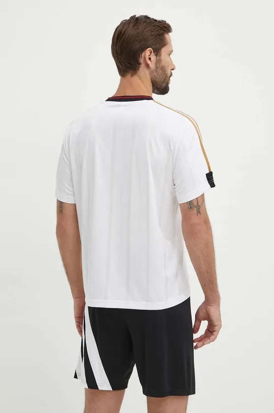 Tréningové tričko adidas Tiro Základná látka: 100 % Recyklovaný polyester Doplnkový materiál: 96 % Recyklovaný polyester, 4 % Elastan