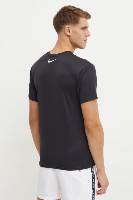 Abbigliamento Nike maglietta sportiva Stacked Swoosh NESSE512 nero