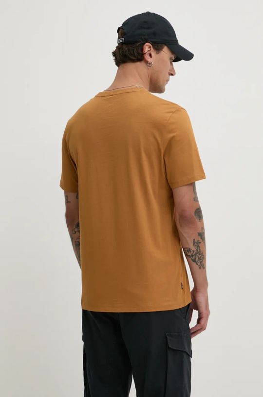 Odzież Timberland t-shirt bawełniany TB0A5WQQP571 brązowy