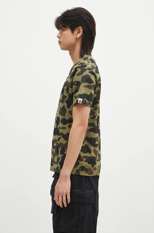 Βαμβακερό μπλουζάκι A Bathing Ape 1ST CAMO ONE POINT TEE 1K80109006 πράσινο AW24