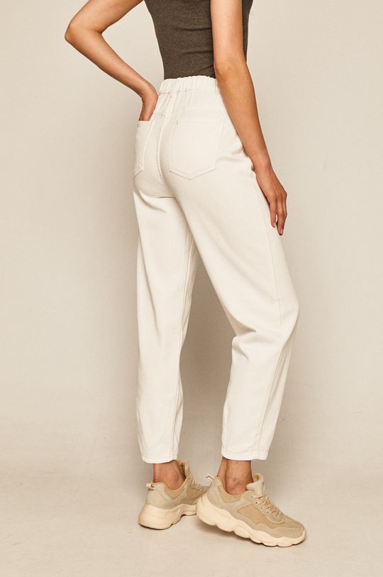 Spodnie damskie slouchy białe 100 % Bawełna