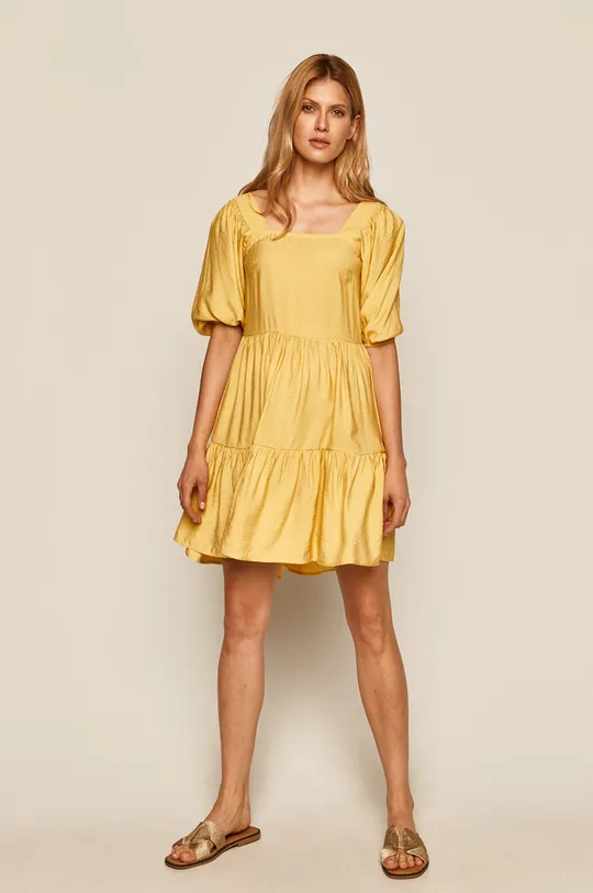Sukienka damska z marszczeniami żółta żółty
