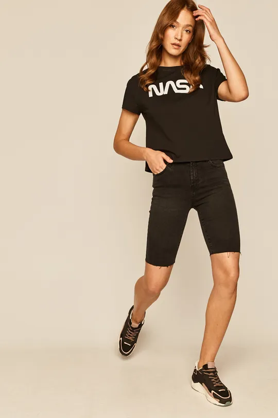 T-shirt damski Nasa z nadrukiem czarny czarny