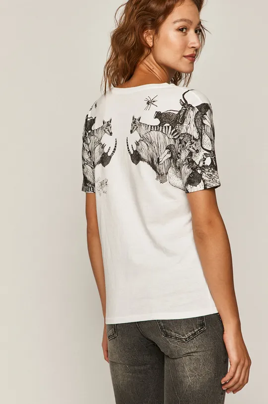 T-shirt damski by Kasia Walentynowicz, Zagrywki biały <p>100 % Bawełna</p>