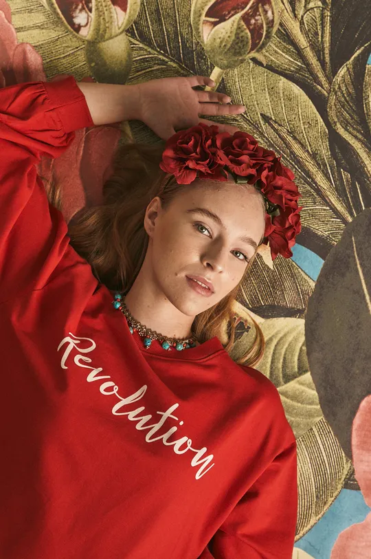 czerwony Bawełniana bluza damska z napisem czerwona Damski