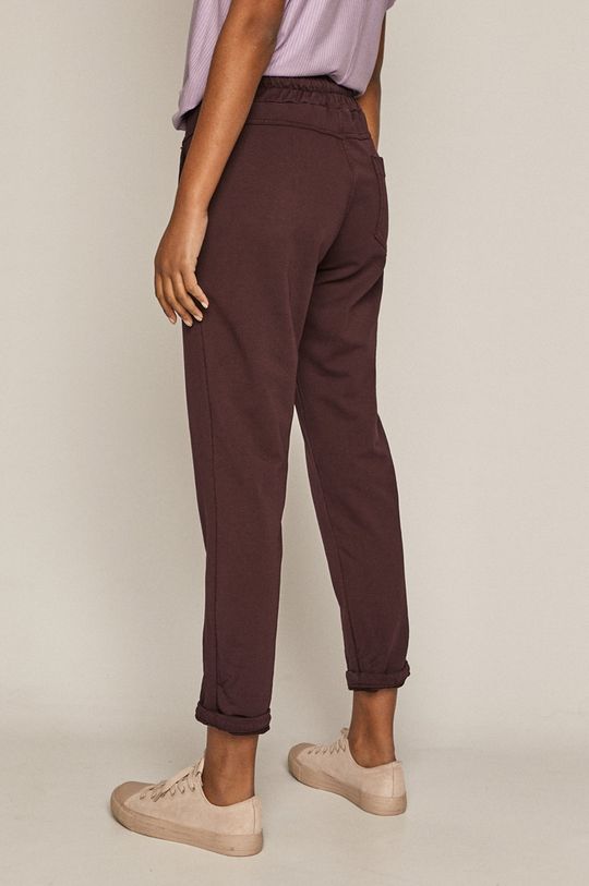 Spodnie damskie dresowe fioletowe 95 % Bawełna, 5 % Elastan