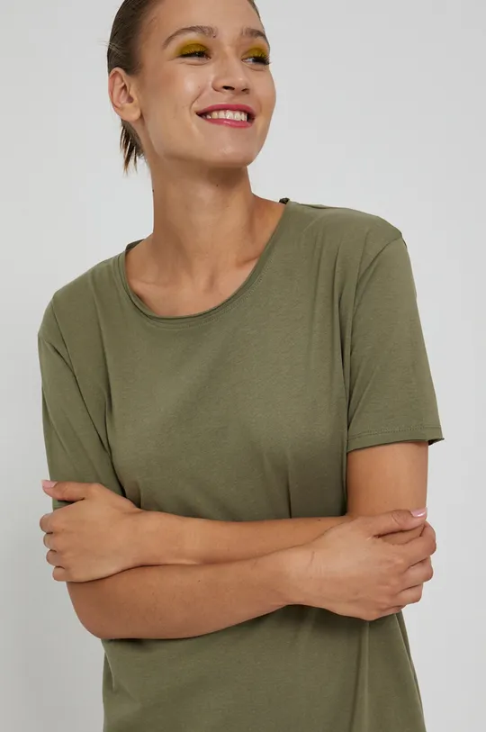 Bawełniany t-shirt damski z rozcięciem zielony Damski