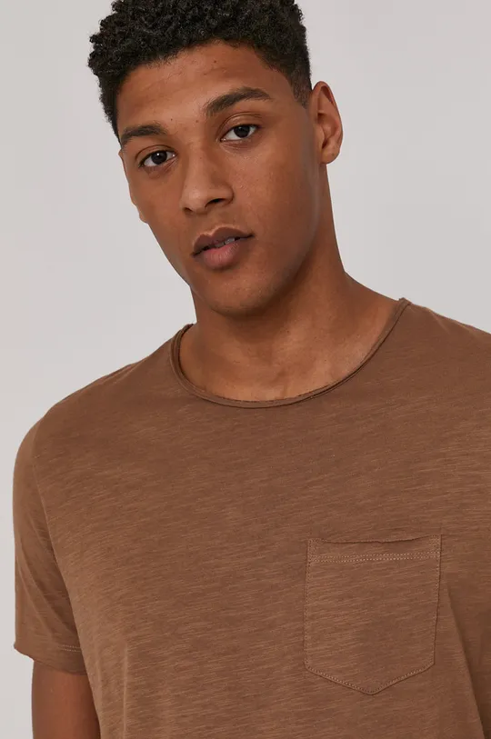 brązowy Bawełniany t-shirt męski z kieszonką brązowy Męski