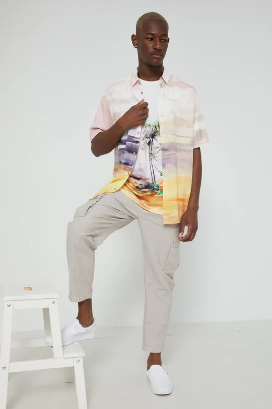viacfarebná Pánska košeľa zo vzorovanej látky Pánsky