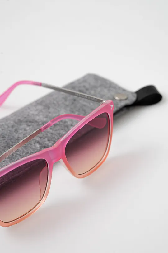 Okulary damskie przeciwsłoneczne multicolor Oprawki: 5 % Miedź, 95 % Poliwęglan, Szkła: 100 % Poliwęglan