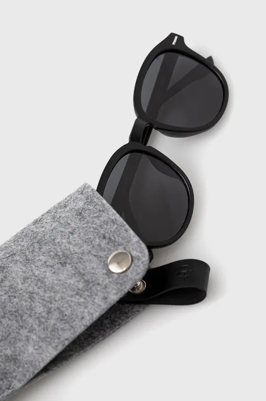 Солнцезащитные очки Medicine  Оправа на очки: 5% Медь, 95% Поликарбонат Стёкла для очков: 100% Поликарбонат