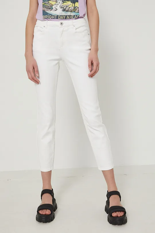 biały Jeansy damskie straight białe Damski