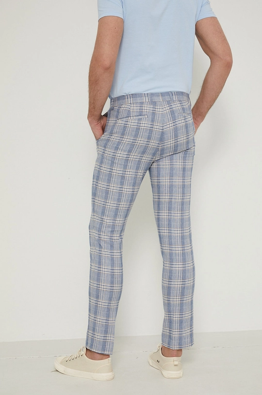 Medicine pantaloni in lino misto Materiale principale: 74% Cotone, 25% Lino, 1% Elastam Fodera delle tasche: 100% Cotone