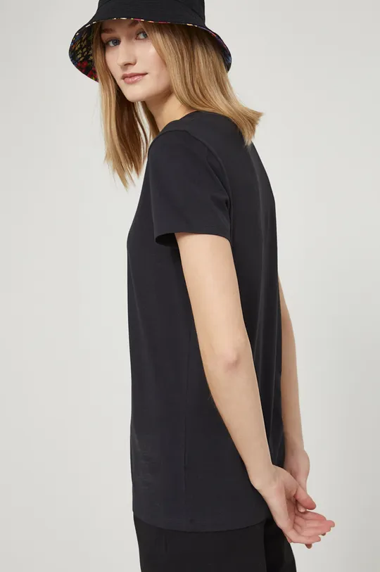 T-shirt bawełniany damski gładki z domieszką elastanu czarny 96 % Bawełna, 4 % Elastan