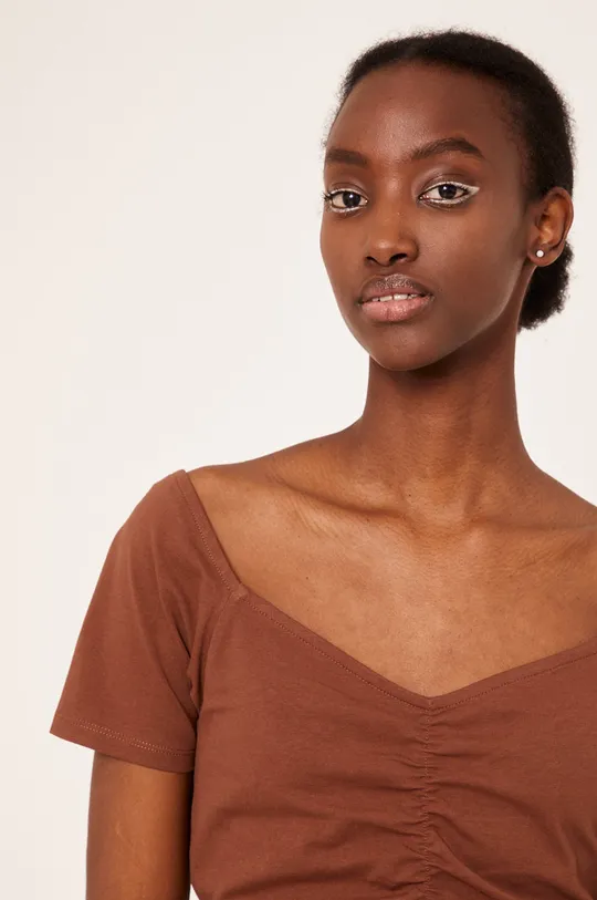T-shirt bawełniany damski gładki z domieszką elastanu brązowy Damski