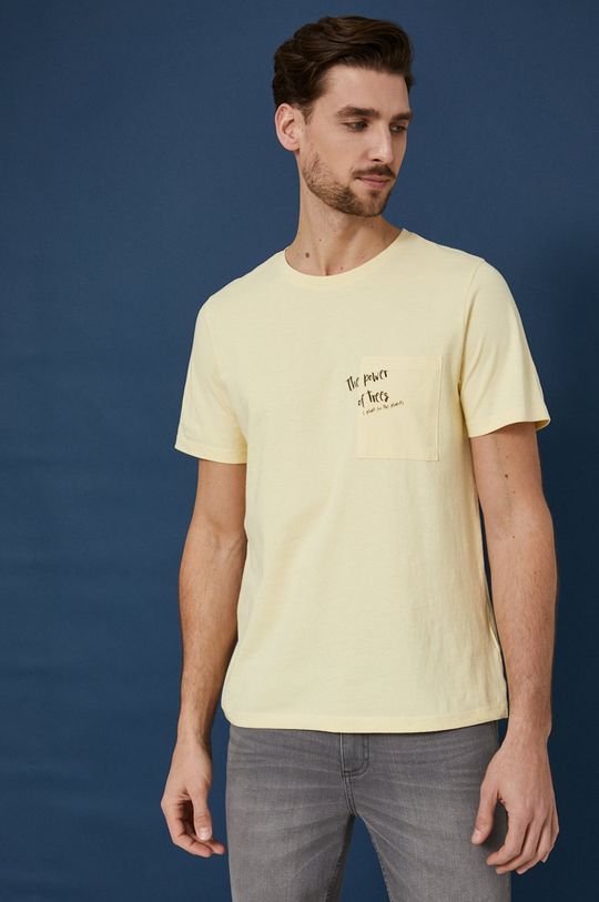 T-shirt męski z nadrukiem żółty <p>80 % Bawełna, 20 % Poliester z recyklingu</p>