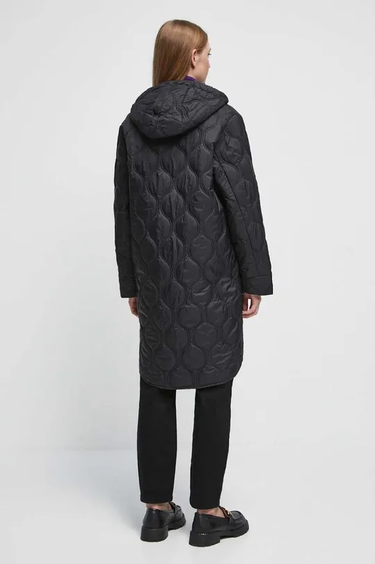 Kabát dámsky čierna farba Základná látka: 100 % Polyamid Výplň: 100 % Polyester Iné látky: 100 % Polyester