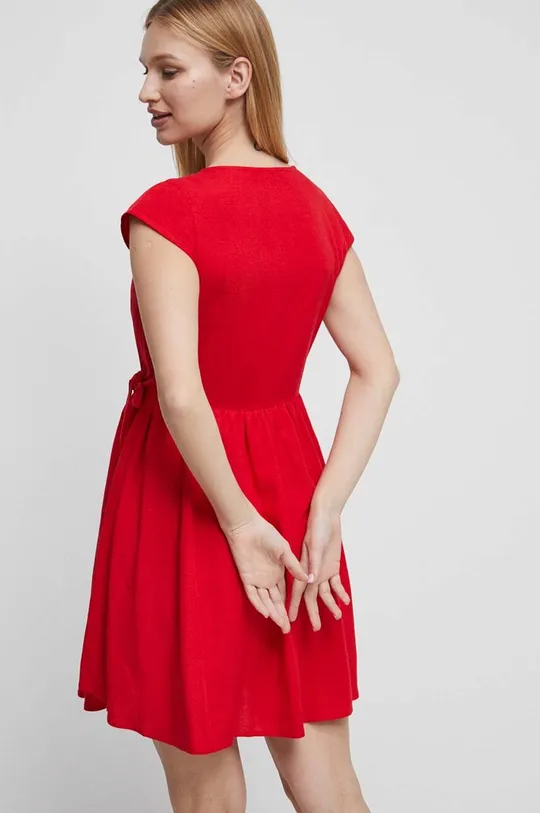 Sukienka z domieszką lnu damska gładka kolor czerwony 71 % Wiskoza, 16 % Len, 13 % Bawełna