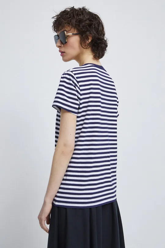 T-shirt bawełniany damski wzorzysty z domieszką elastanu kolor biały 96 % Bawełna, 4 % Elastan