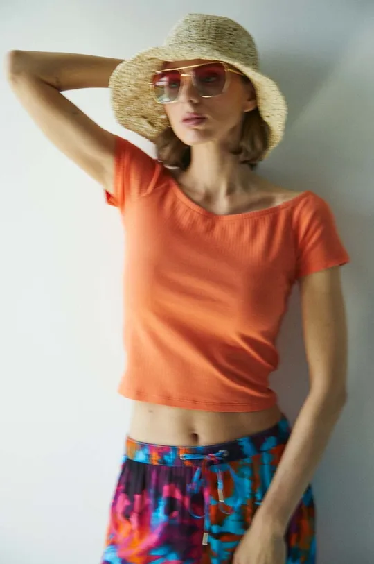 T-shirt bawełniany damskie prążkowany z domieszką elastanu kolor pomarańczowy Damski