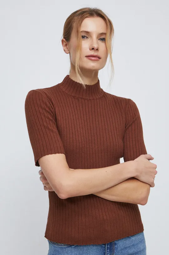 brązowy T-shirt damski prążkowany kolor brązowy Damski