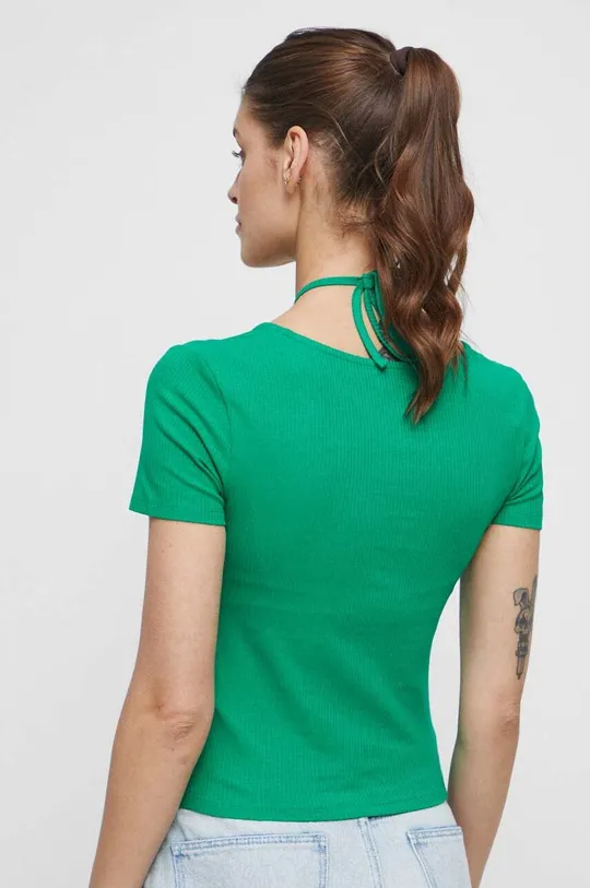 T-shirt damski prążkowany kolor zielony 60 % Bawełna, 35 % Wiskoza, 5 % Elastan
