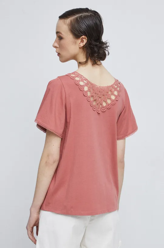 T-shirt bawełniany damskie z ozdobną aplikacją kolor różowy 100 % Bawełna