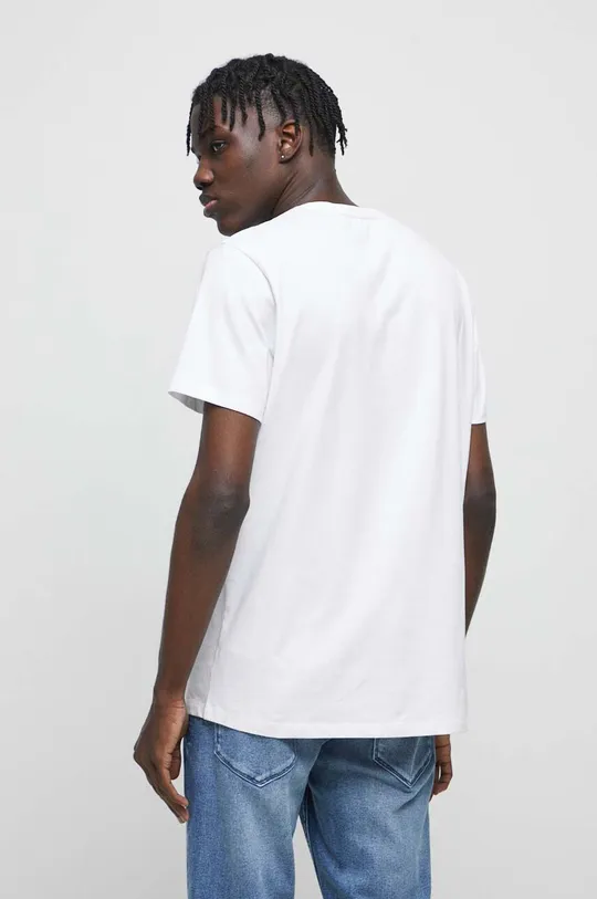 T-shirt bawełniany męski gładki z domieszką elastanu kolor biały 95 % Bawełna, 5 % Elastan