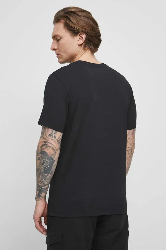 Bavlnené tričko pánske čierna farba  95 % Bavlna, 5 % Elastan