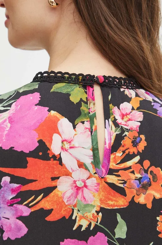 Bluzka damska z ozdobną aplikacją kolor multicolor Damski