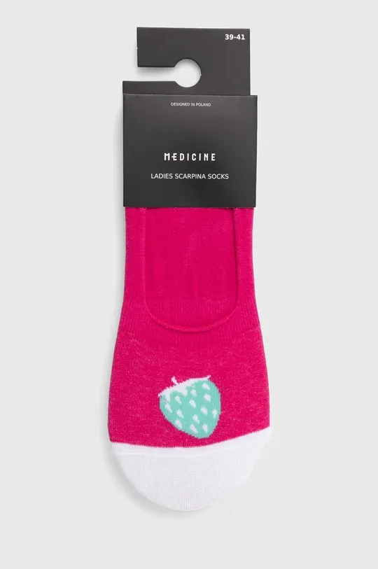 Bavlnené ponožky dámske s jahodami (3-pack) viac farieb <p>75 % Bavlna, 23 % Polyamid, 2 % Elastan</p>