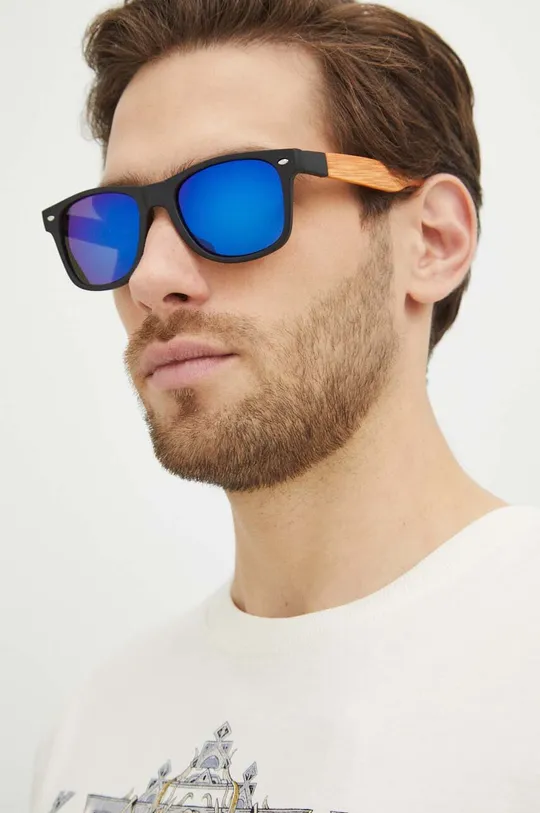 multicolor Okulary przeciwsłoneczne męskie z powłoką Revo i polaryzacją kolor multicolor Męski